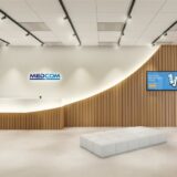 医療機関専用スマートフォン「メドコム」を提供する株式会社メドコム、さらなる成長と働きやすい環境づくりのために 2025 年 9 月 1 日（月）に「豊洲フォレシア」へ本社移転